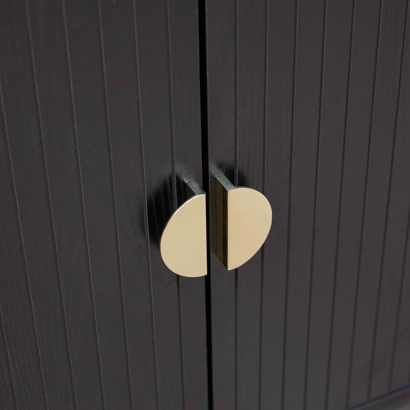 Aparador 2 puertas y 3 cajones en acero y decoración melamina MDF 150 cm