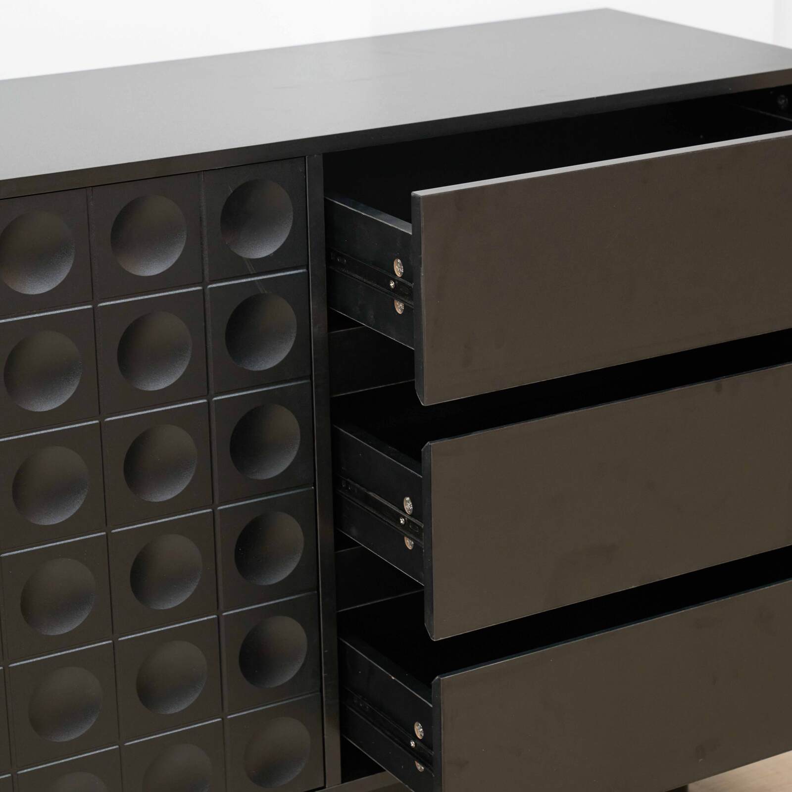 Aparador de melamina 3 puertas 160 cm