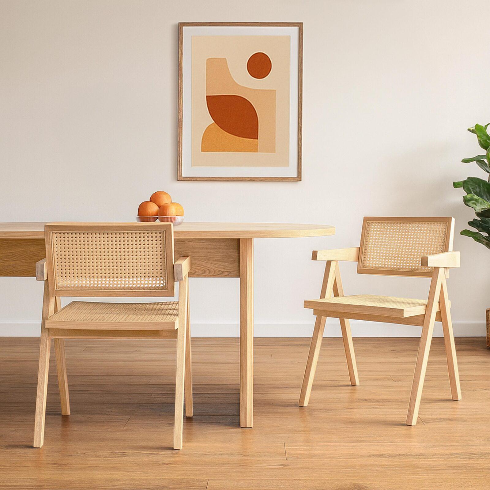 Lote de 2 sillas con reposabrazos de ratán natural y madera maciza FSC® Lote de 2 sillas con reposabrazos de ratán natural y madera maciza FSC®