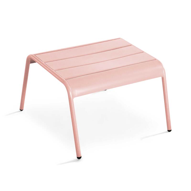 Sillón bajo y reposapiés de metal