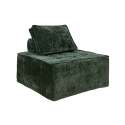 Sillón de tela con cojínes