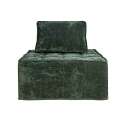 Sillón de tela con cojínes