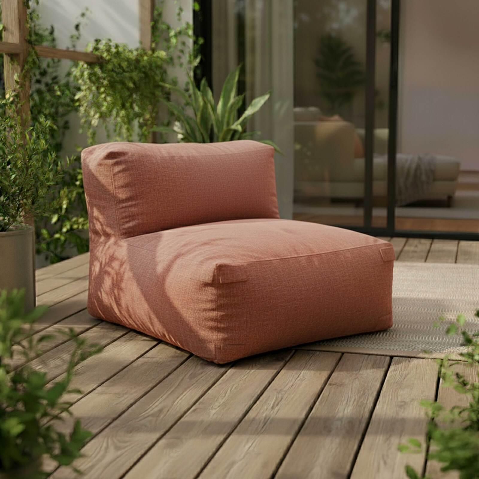 Sofá modular a rayas de exterior para 5 personas con 2 sillones bajo, 1 sillón esquinero, 1 tumbona y 1 puf
