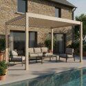 Pérgola bioclimática 4x3 m autoportante motorizada en aluminio crema con iluminación LED con toldo