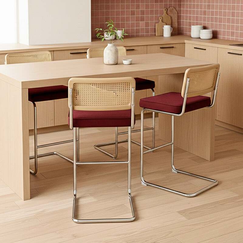 Sillas altas de terciopelo y metal con respaldo de tejido de enea - Lote de 2