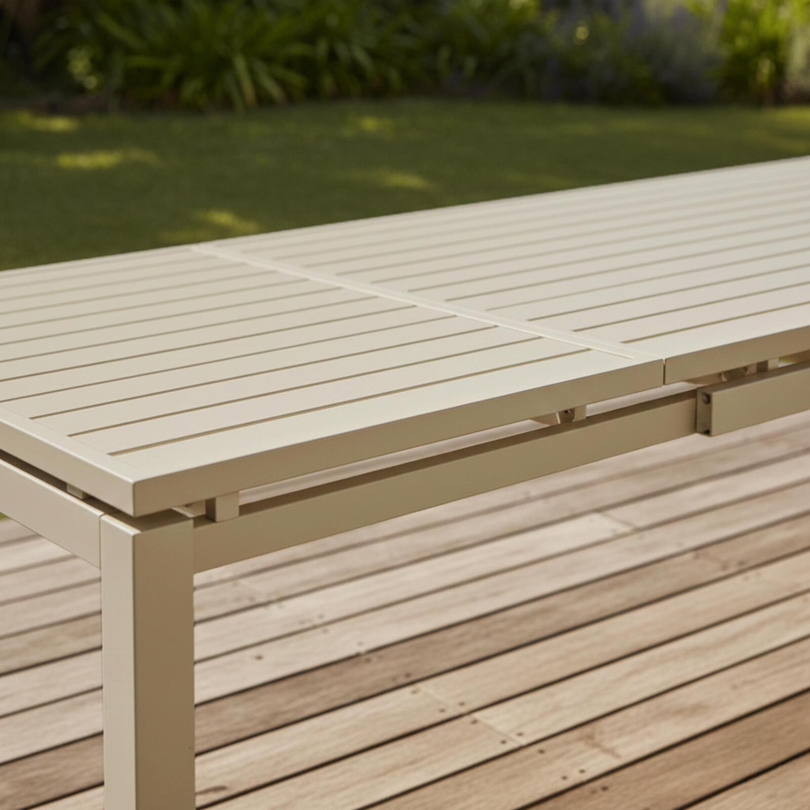 Mesa de jardín extensible de aluminio 180/240x90 cm y 8 sillas de textilene