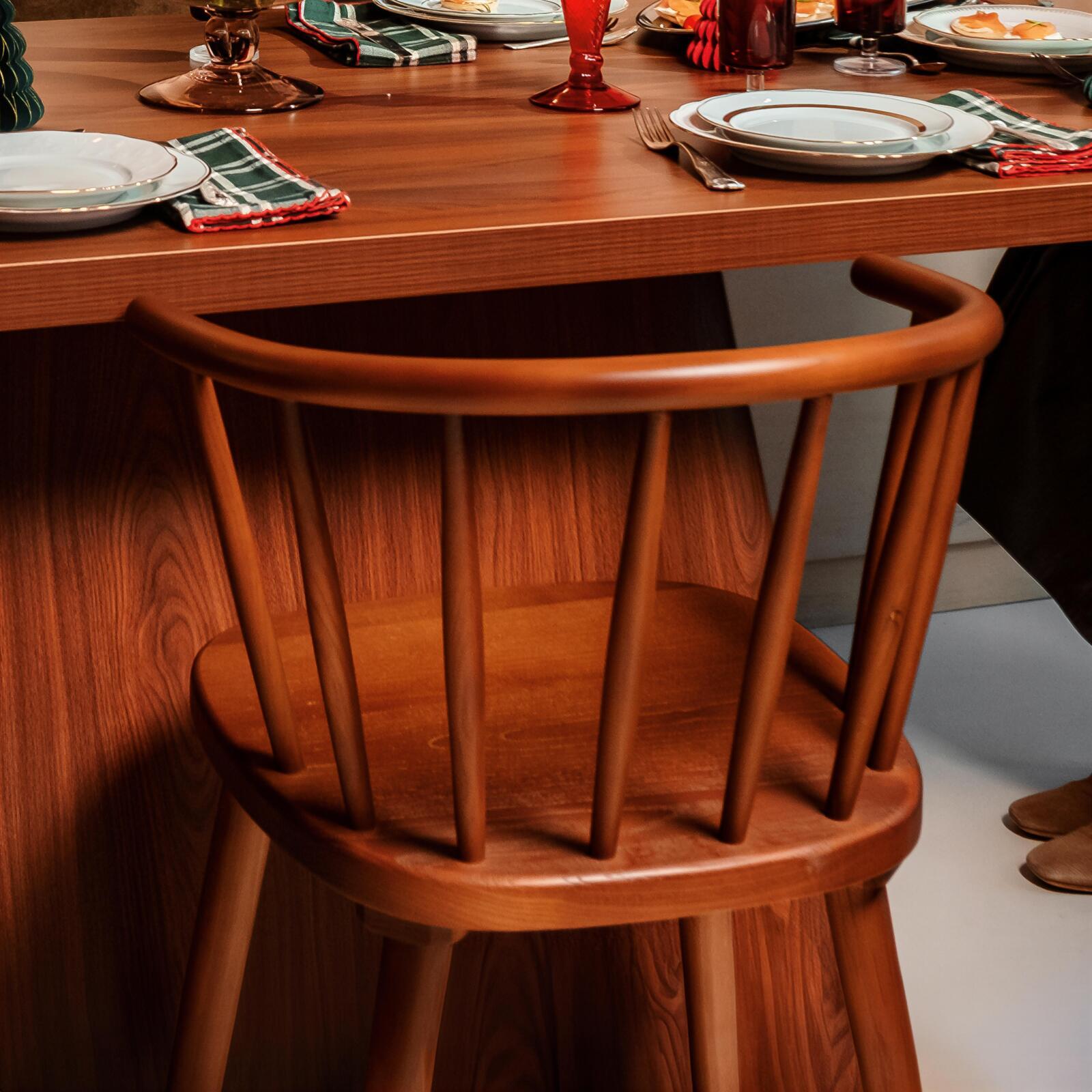 Sillas de madera de olmo caladas - Lote de 2