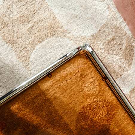 Alfombra estampado geométrico de pelo largo de material reciclado rectangular (2/7)