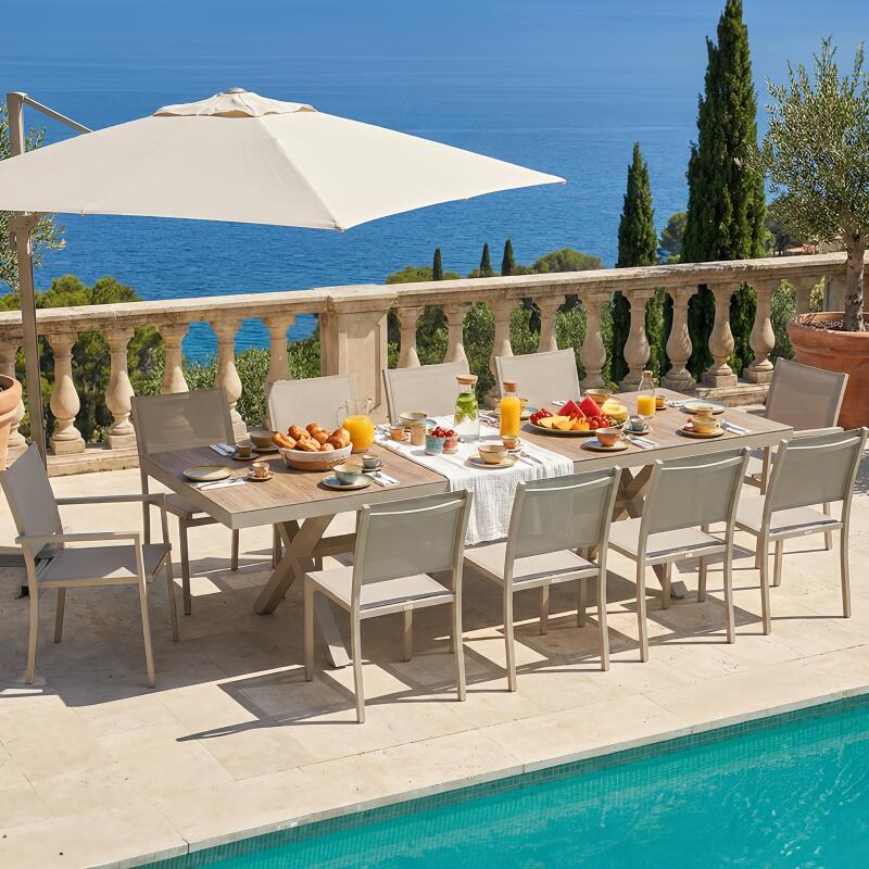 Mesa de jardín extensible de aluminio y cerámica efecto madera 200/260x100 cm y 10 sillas de textilene (7/8)