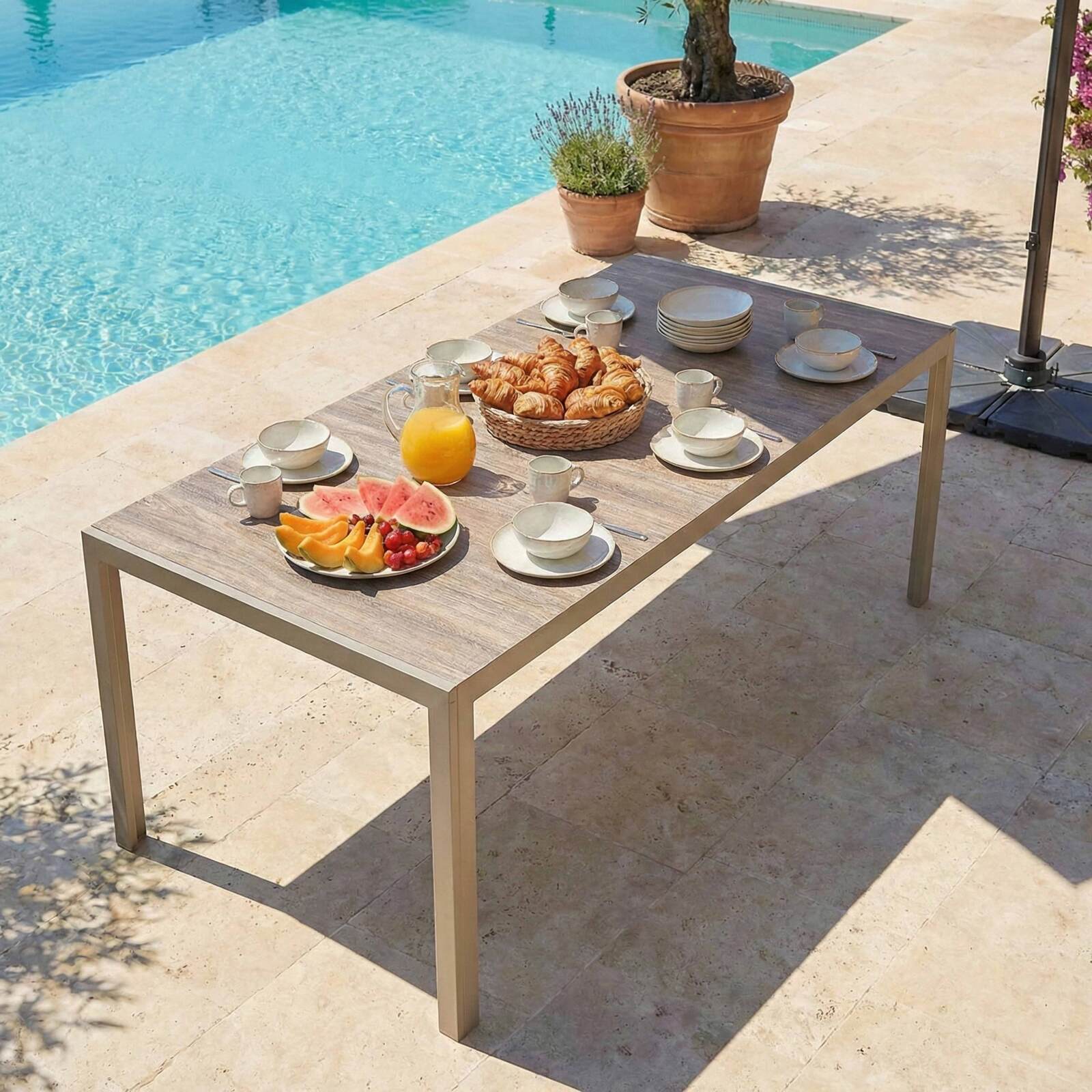 Mesa de jardín de aluminio y cerámica efecto madera 8 personas 206x100 cm
