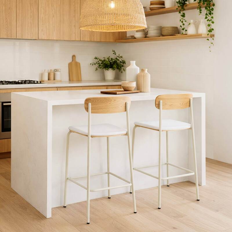 Sillas altas símil cuero de madera y metal - Lote de 2 - Lifestyle