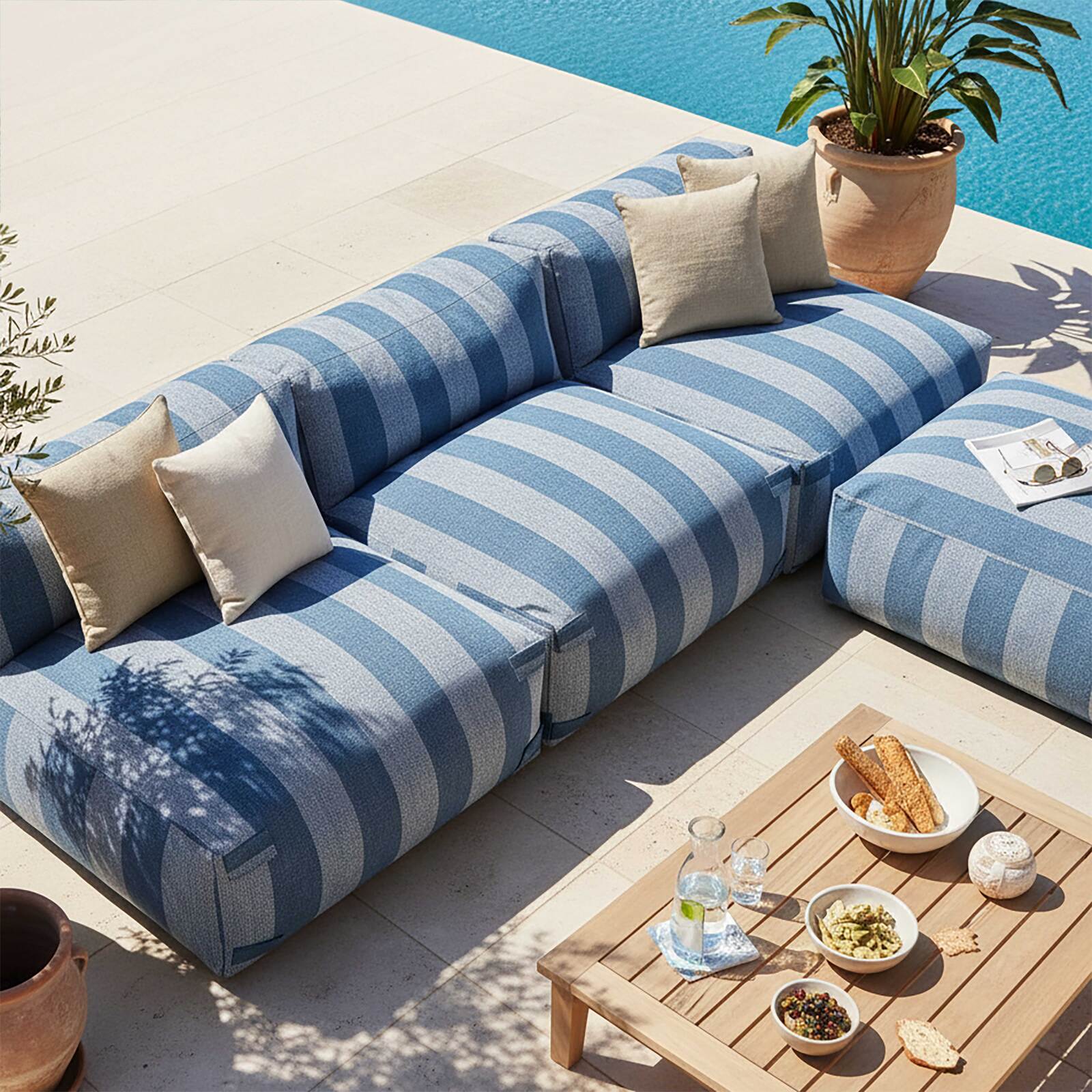 Sofá modular de exterior a rayas para 4 personas con 3 sillones y 1 puf