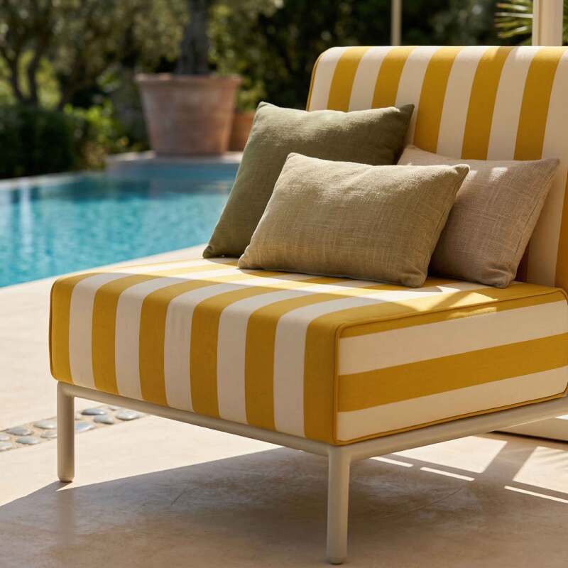 Sillón a rayas para sofá modular de exterior (2/9)