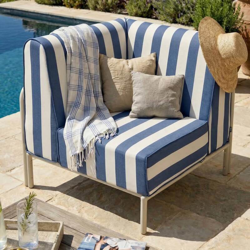 Sillón esquinero a rayas para sofá modular de exterior
