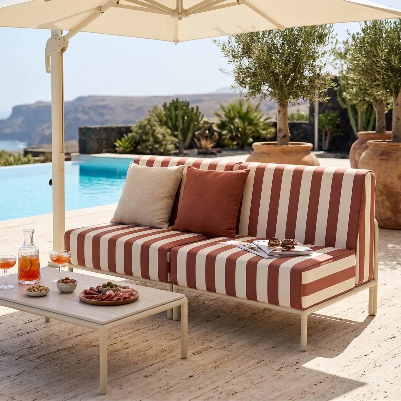 Sofá modular de exterior a rayas para 2 personas con 2 sillones
