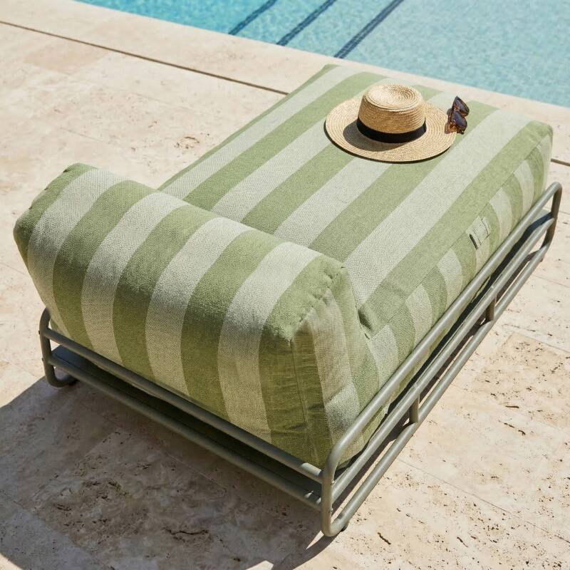 Chaise longue a rayas para sofá modular de exterior con estructura (3/6)