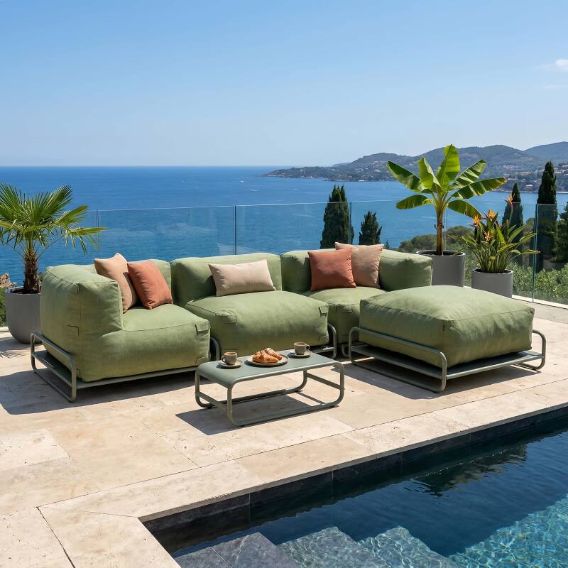 Sofá modular de exterior para 4 personas con estructura,1 sillón, 2 sillones esquineros, 1 puf y 1 mesa de centro 