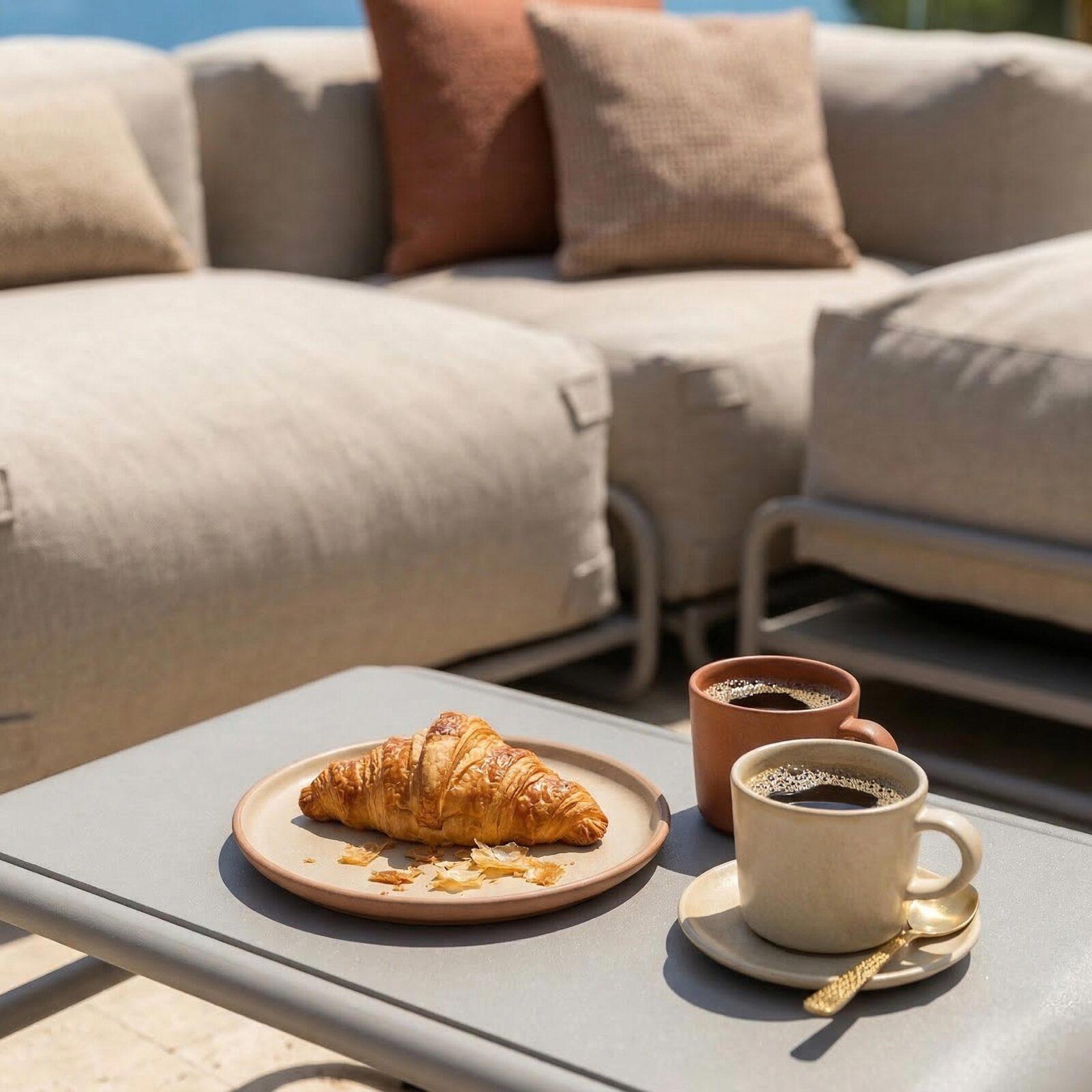 Sofá modular de exterior para 4 personas con estructura,1 sillón, 2 sillones esquineros, 1 puf y 1 mesa de centro 