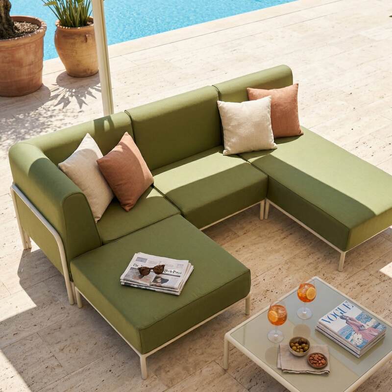 Sofá modular de exterior para 4 personas con 1 sillón, 1 sillón esquinero, 1 chaise longue y 1 puf (2/7)