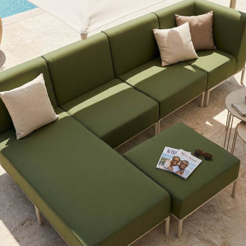 Sofá modular de exterior para 5 personas con 2 sillones, 1 sillón esquinero, 1 chaise longue y 1 puf (3/7)