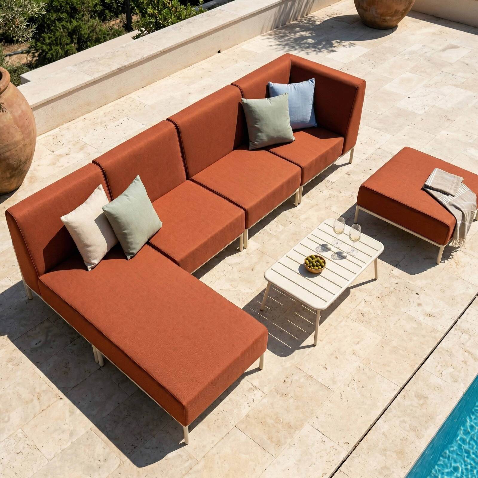 Sofá modular de exterior para 5 personas con 2 sillones, 1 sillón esquinero, 1 chaise longue y 1 puf