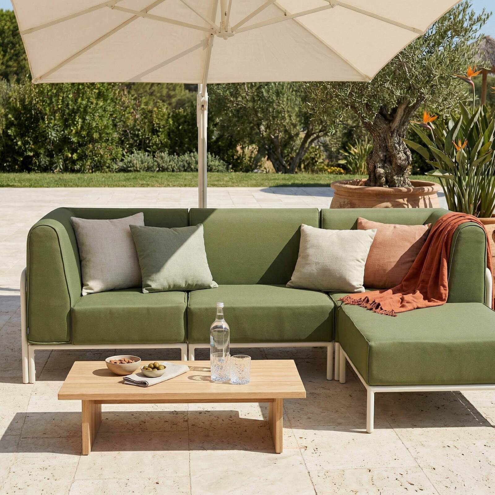 Sofá modular de exterior para 4 personas con 1 sillón, 2 sillones esquineros y 1 puf
