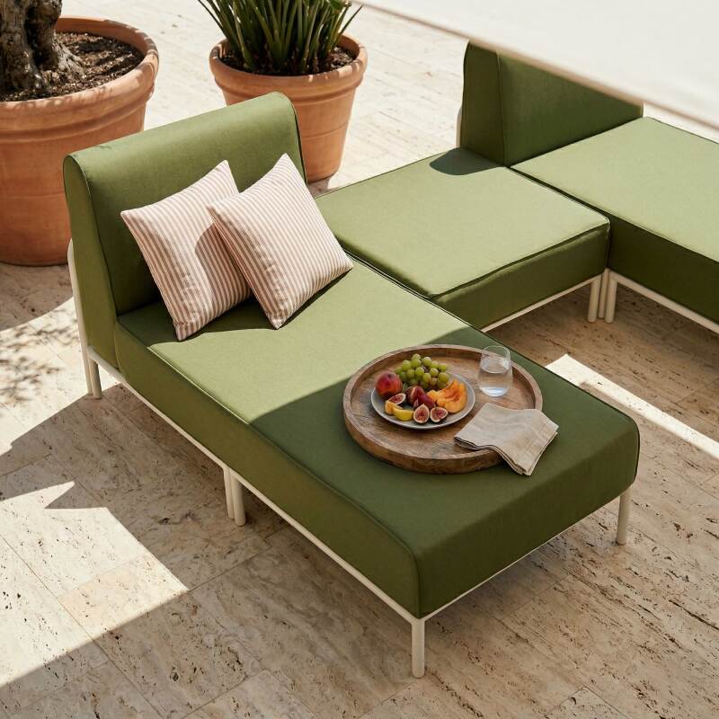 Sofá modular de exterior para 3 personas con 2 chaise longues y 1 puf (3/7)