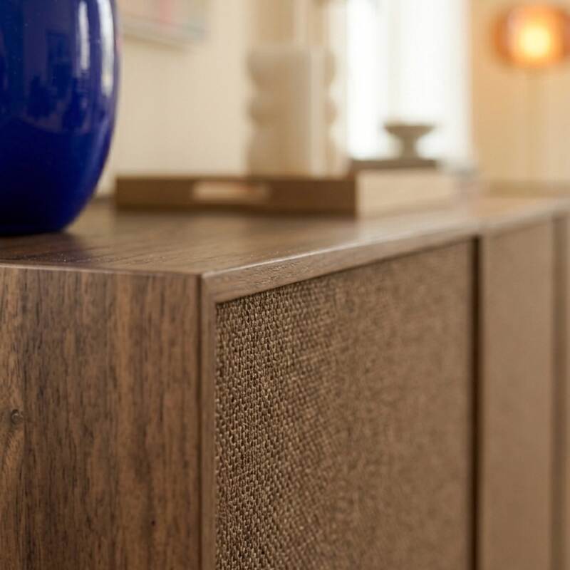 Aparador efecto madera y tela 4 puertas 180 cm estilo escandinavo (3/8)