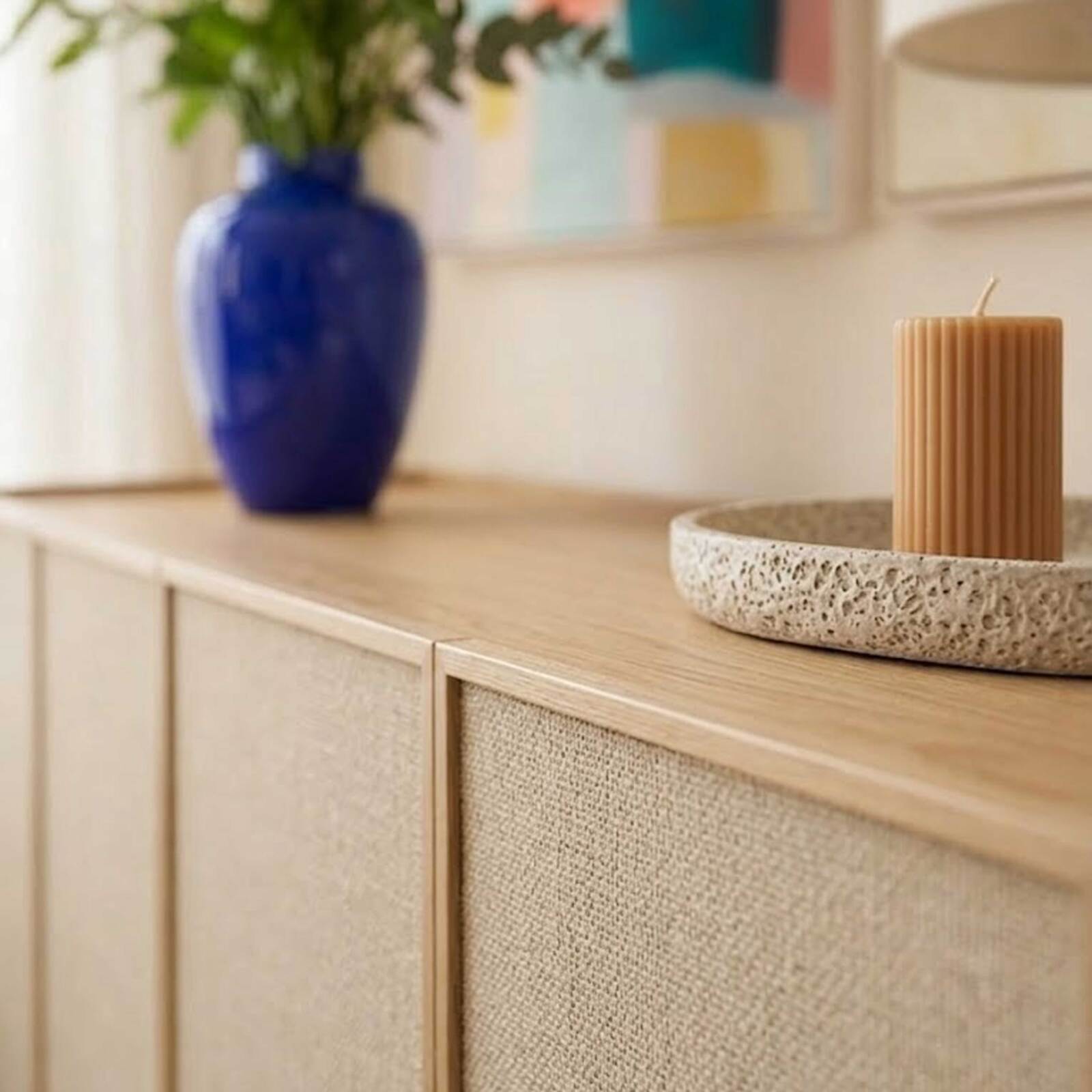 Aparador efecto madera y tela 4 puertas 180 cm estilo escandinavo