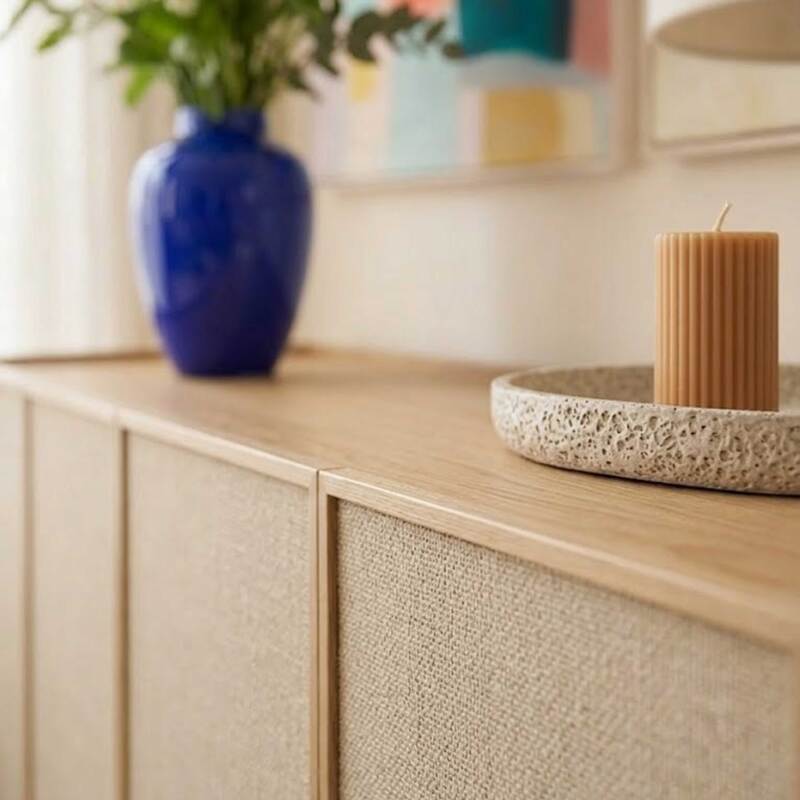 Aparador efecto madera y tela 4 puertas 180 cm estilo escandinavo (3/9)