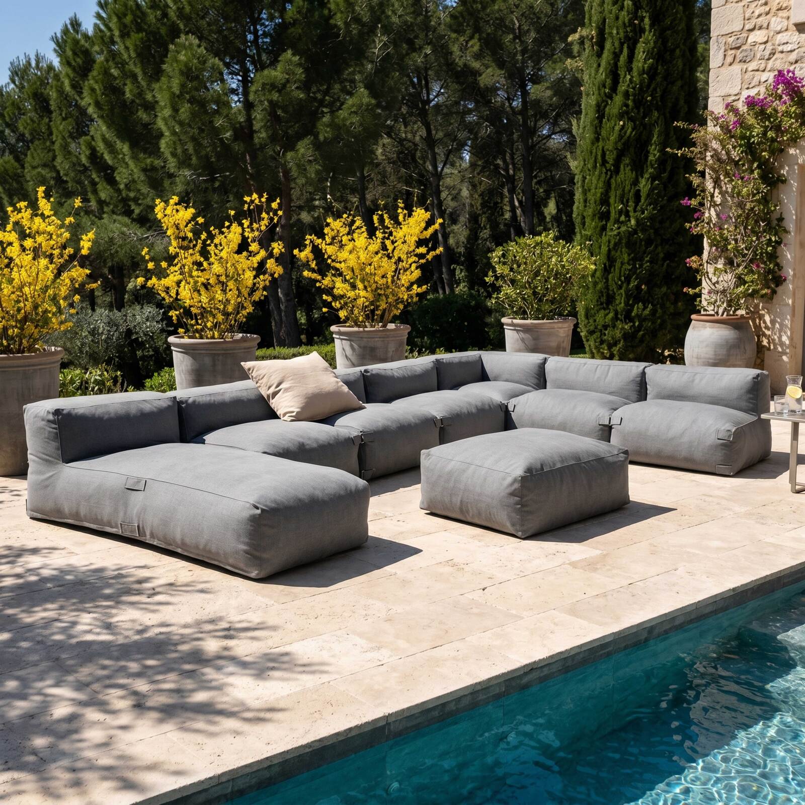 Sofá modular de exterior para 8 personas con 5 sillones, 1 sillón esquinero, 1 chaise longue y 1 puf