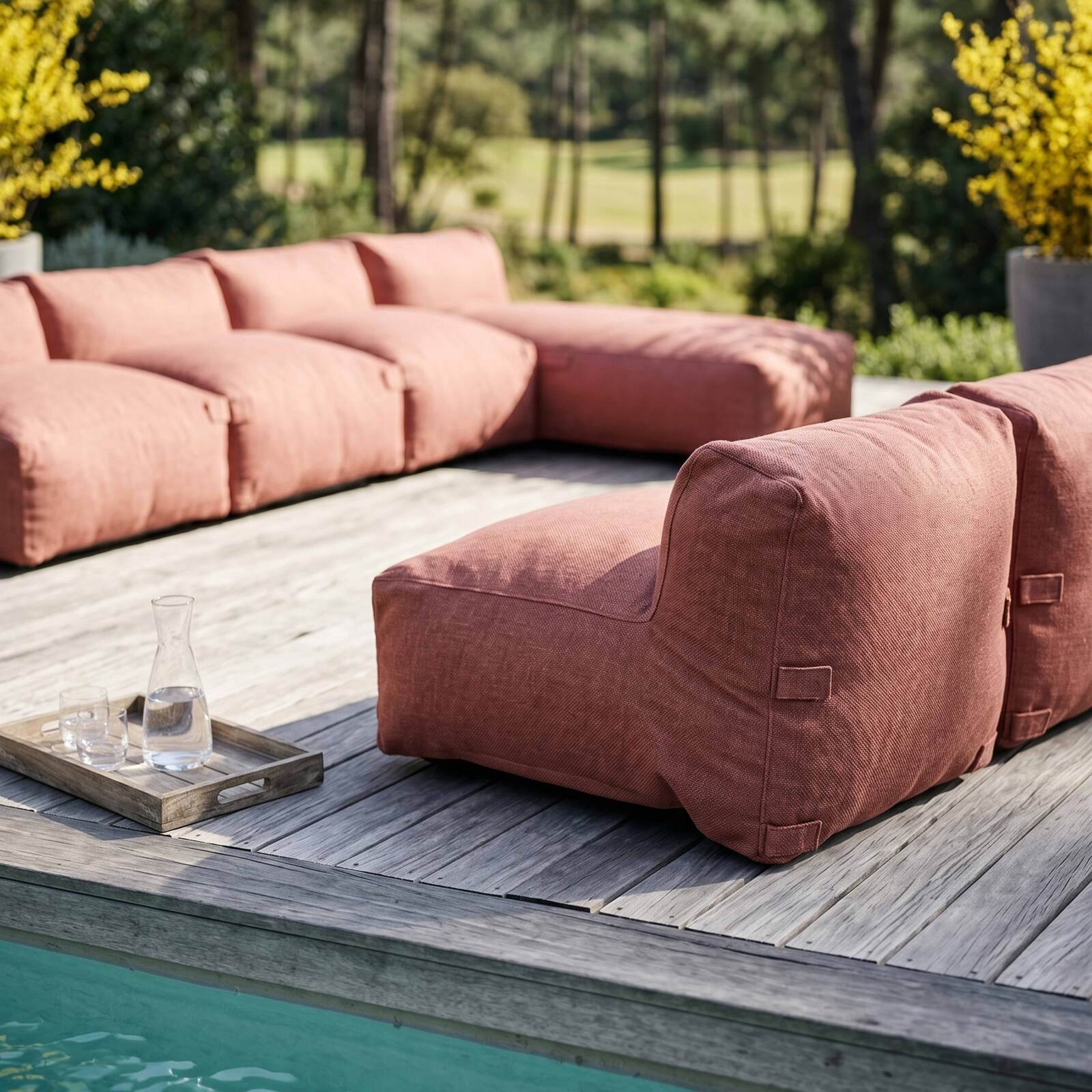Sofá modular de exterior para 7 personas con 5 sillones y 2 chaise longue