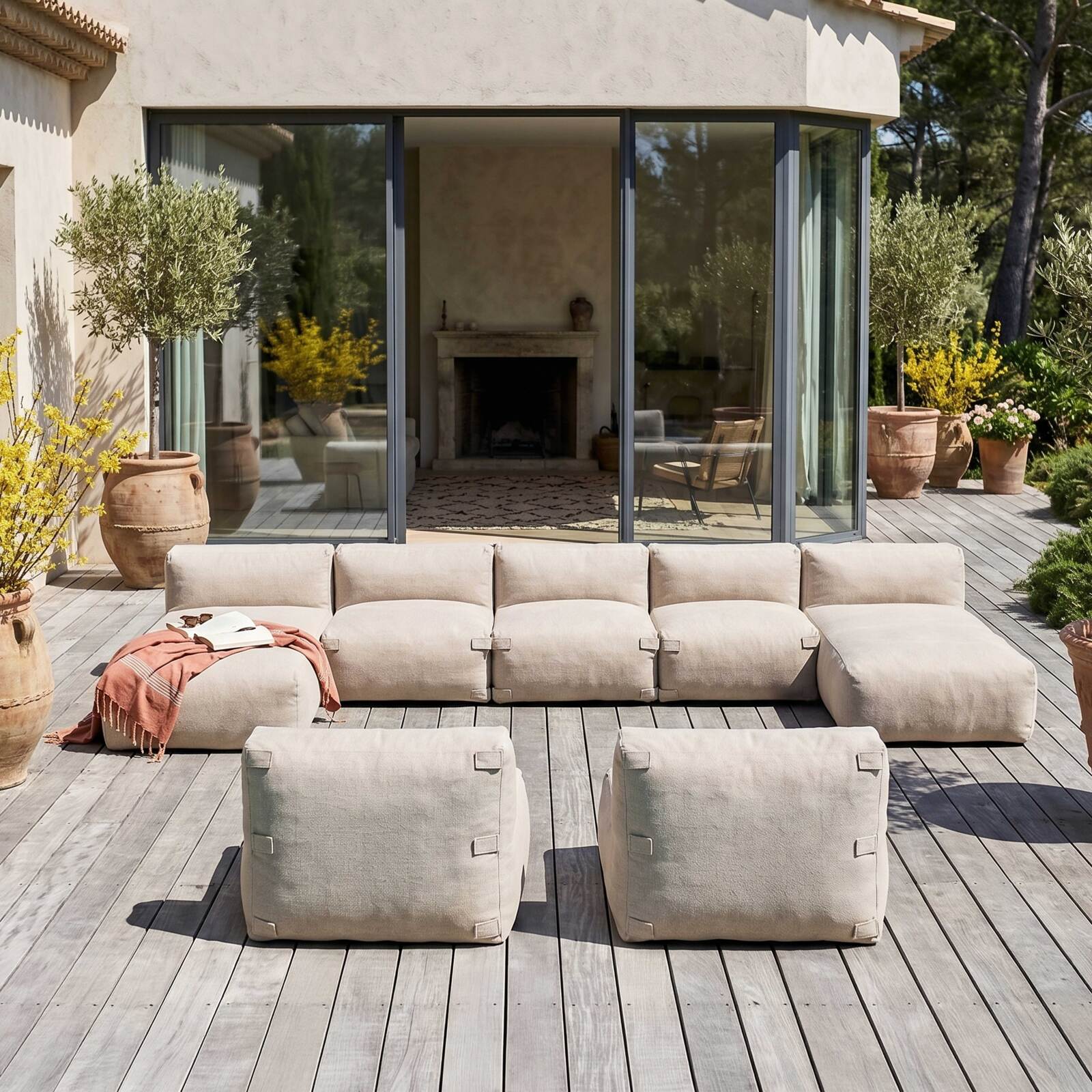 Sofá modular de exterior para 7 personas con 5 sillones y 2 chaise longue