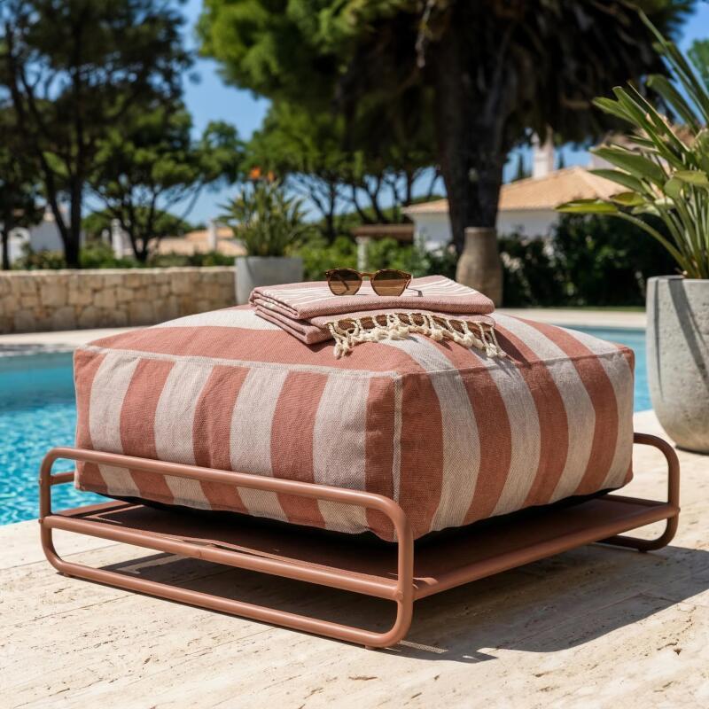 Sofá modular de exterior a rayas para 4 personas con estructura, 3 sillones, 1 puf, y mesa de centro (5/7)
