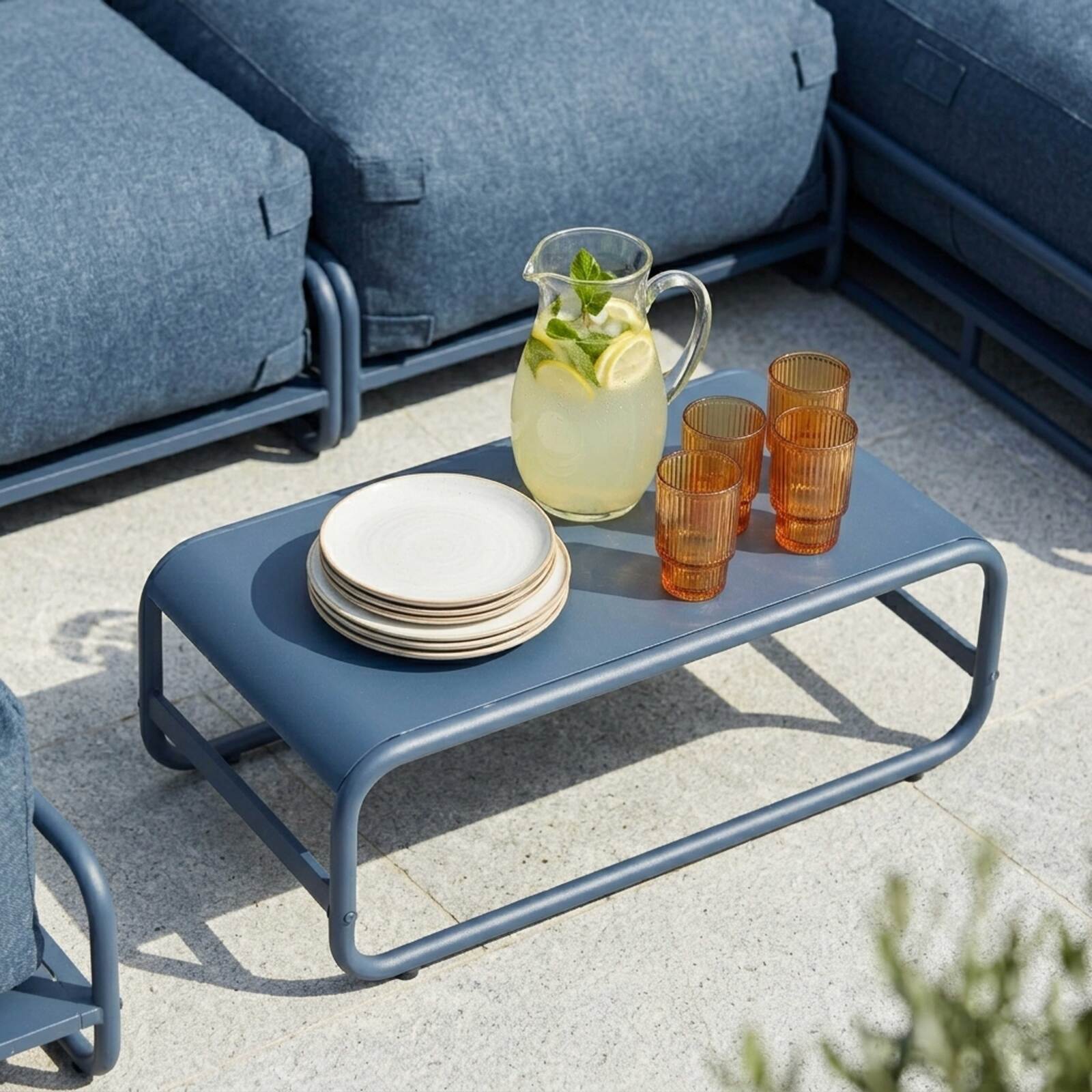 Sofá modular de exterior para 4 personas con estructura, 2 chaise longue, 2 sillones y mesa de centro