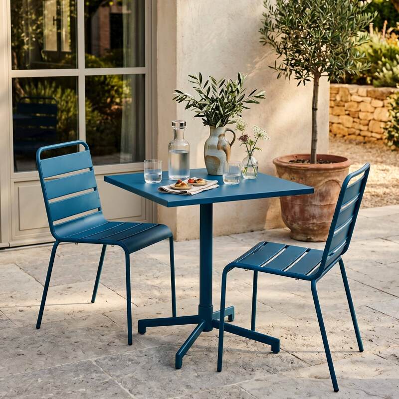 Mesa de jardín bistro cuadrada inclinable de metal con pie emprotado 70x70 cm y 2 sillas