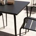 Mesa de jardín bistro cuadrada de metal 70x70 cm y 2 sillas con reposabrazos