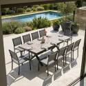 Mesa de jardín extensible de aluminio y cerámica efecto madera 200/260x100 cm y 10 sillas de textilene