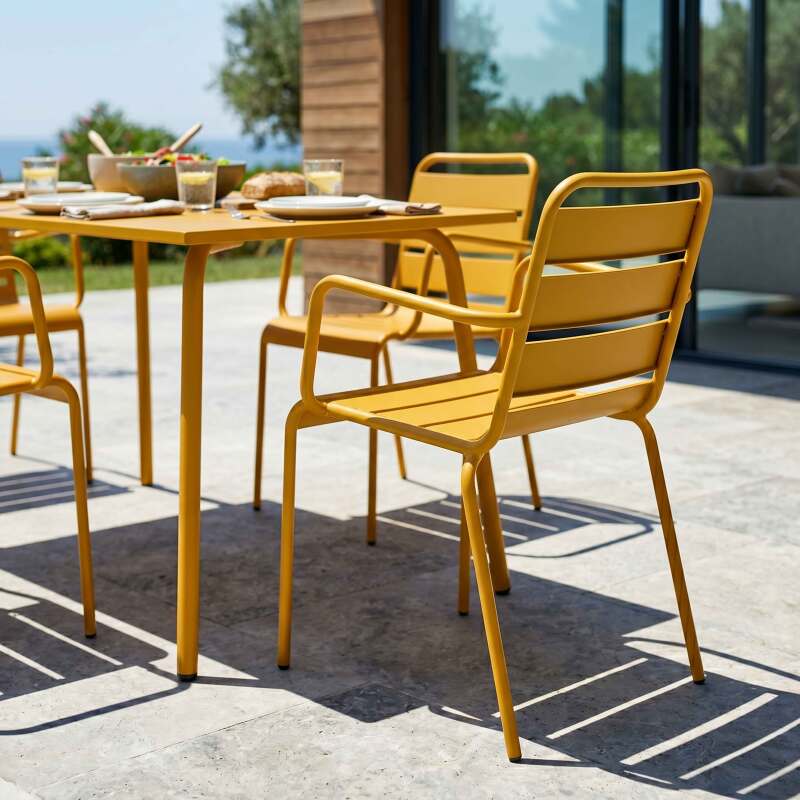 Mesa de jardín de metal 120x70 cm y 4 sillas con reposabrazos (3/7)