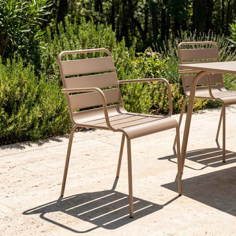 Mesa de jardín de metal 120x70 cm y 4 sillas con reposabrazos (3/7)