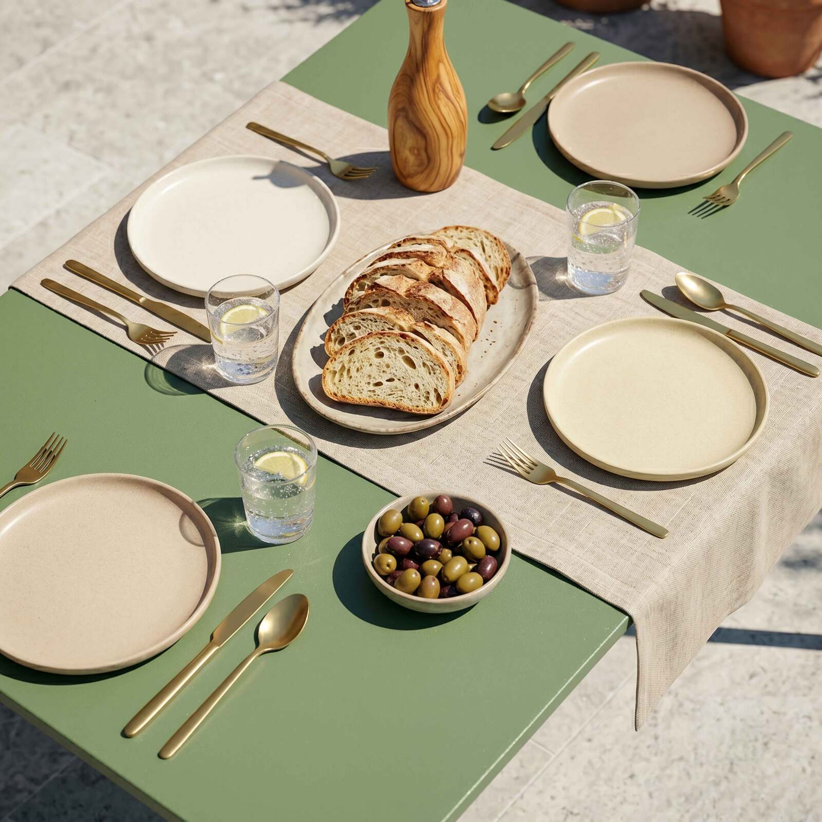 Mesa de jardín de metal termolacado 6 personas 120x70 cm