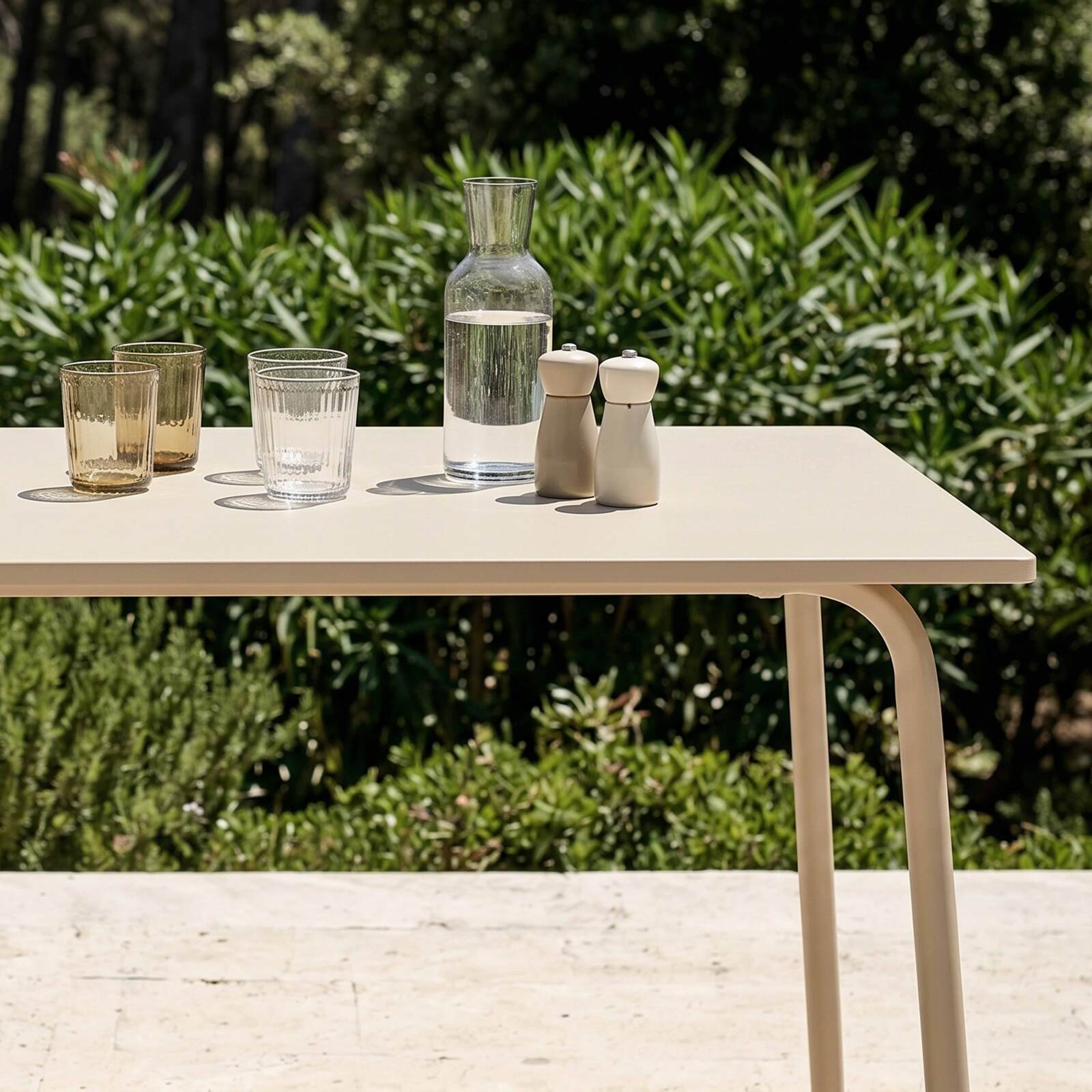 Mesa de jardín de metal termolacado 6 personas 120x70 cm