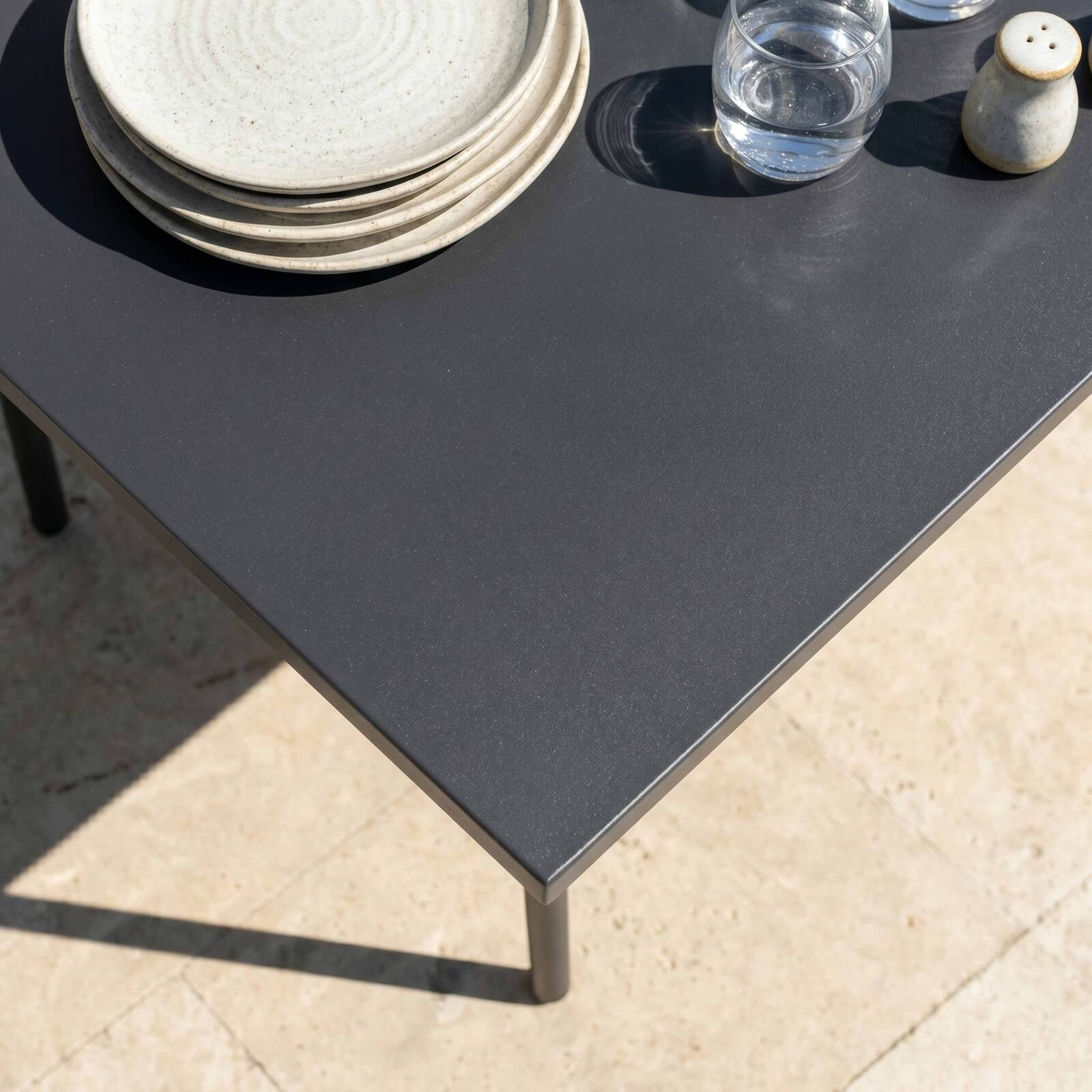 Mesa de jardín de metal termolacado 6 personas 120x70 cm