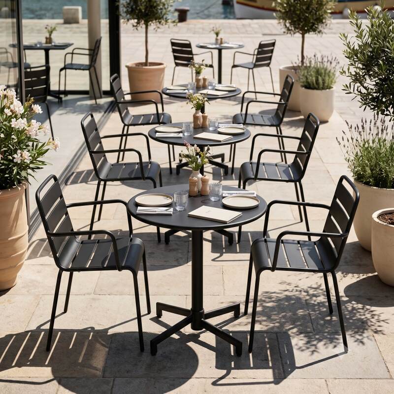 Mesa de jardín bistro redonda inclinable de metal con pie emprotado 70x70 cm y 2 sillas con reposabrazos (8/11)