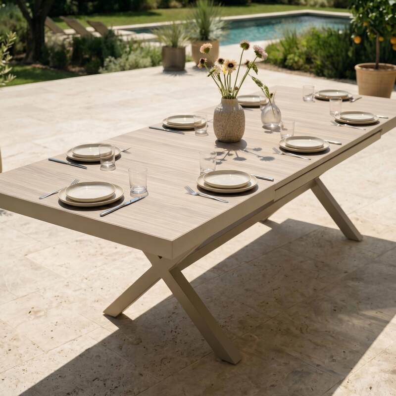 Mesa de jardín extensible de aluminio y cerámica efecto madera 200/260x100 cm y 10 sillas de textilene (5/10)