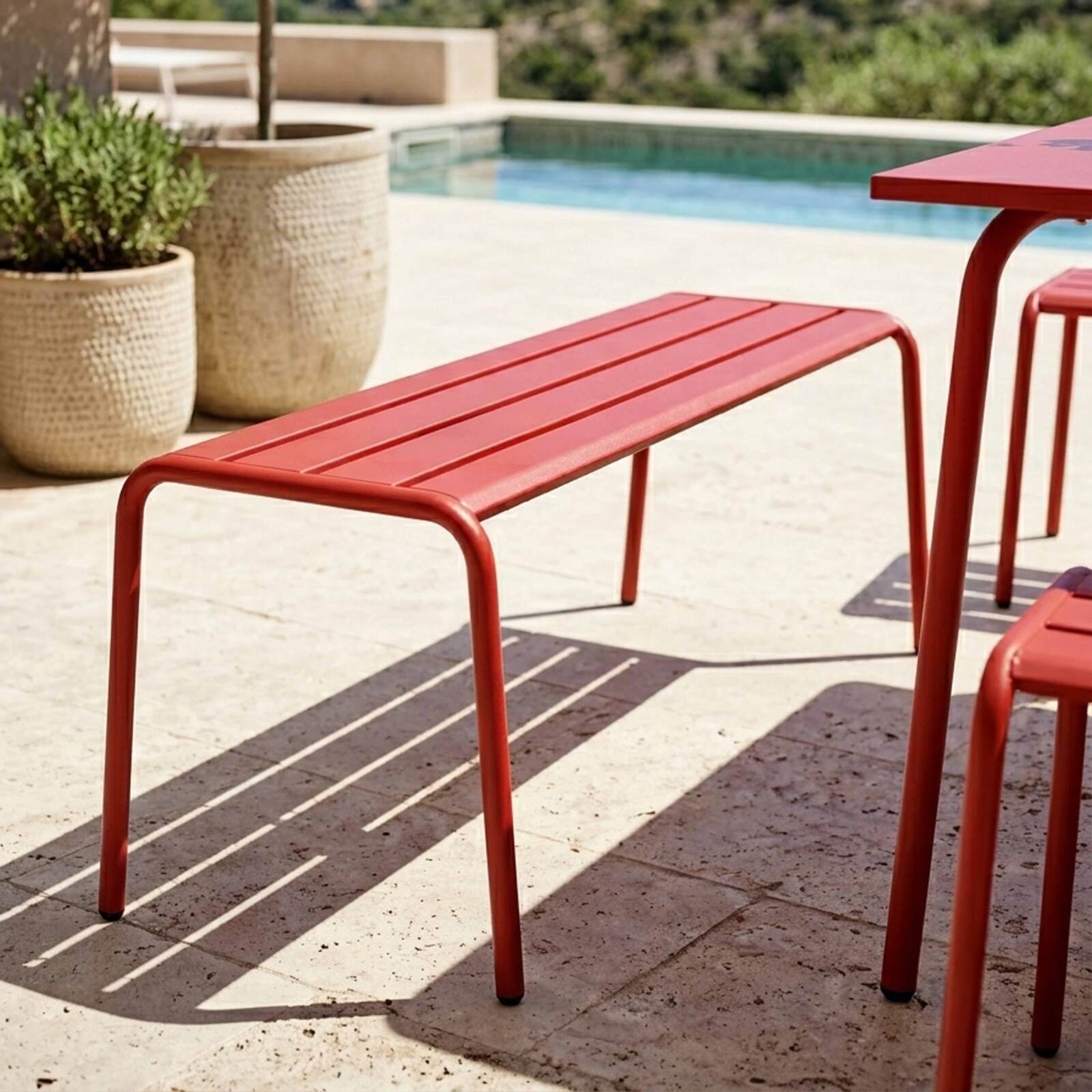Mesa de jardín cuadrada de metal 120x120 cm y 4 bancos