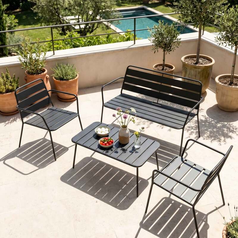 Sillón de jardín bajo de metal (6/73)