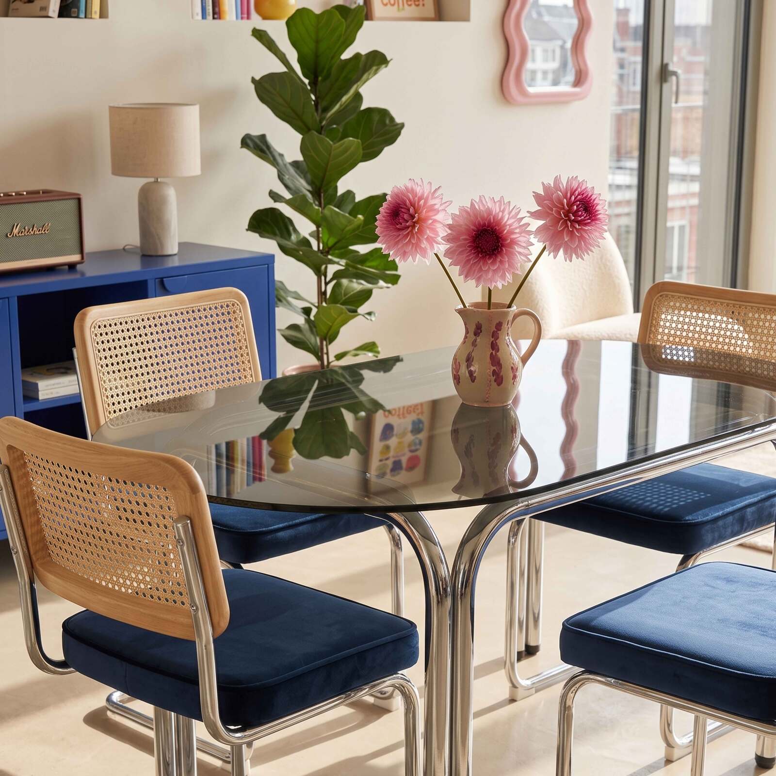 Mesa de comedor ovalada de metal y cristal templado para 6 personas