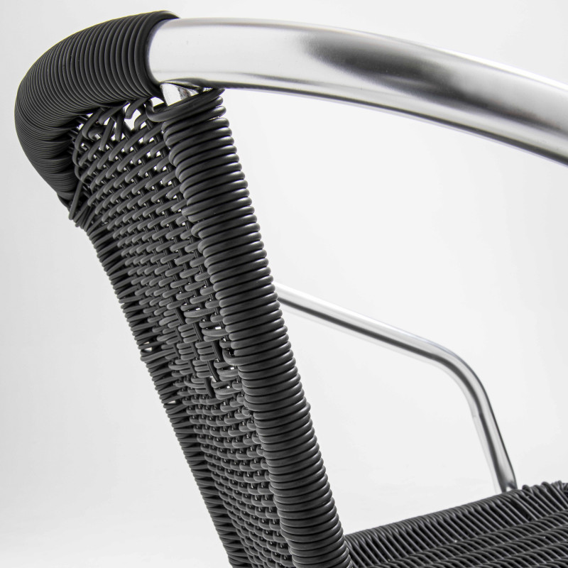 Silla de jardín de aluminio y resina con reposabrazos