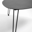 Mesa de centro triangular de metal